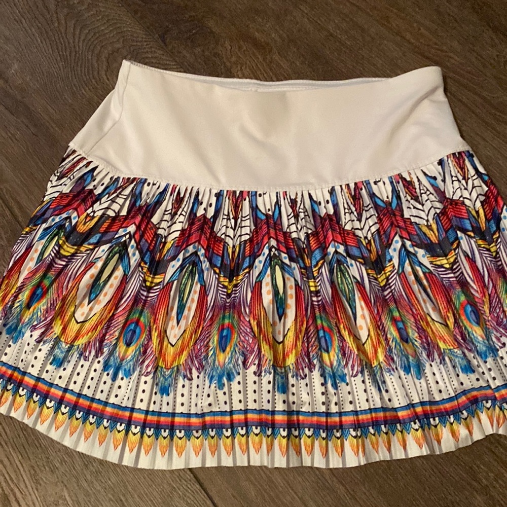 Lucky in love.  Multicolored pleated peacock skirt. New